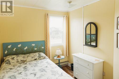 38 Beach Road, Eastport, NL - Indoor Photo Showing Bedroom