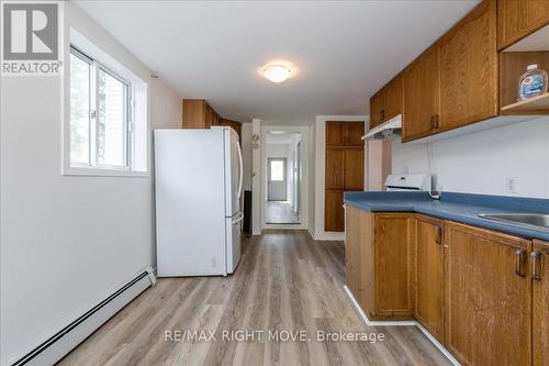 198 Barrie Road, Orillia, ON - Indoor Photo Showing Kitchen