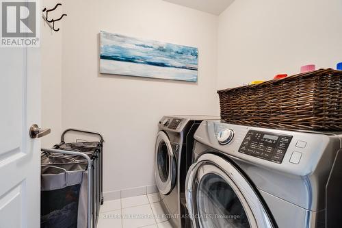 1535 Tough Gate, Milton, ON - Indoor Photo Showing Laundry Room