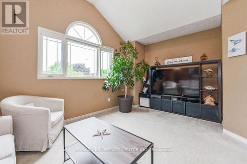 10 Colbourne Crescent, Orangeville, ON - Indoor