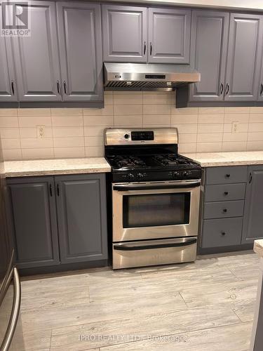 244 - 9800 Mclaughlin Road, Brampton, ON - Indoor Photo Showing Kitchen