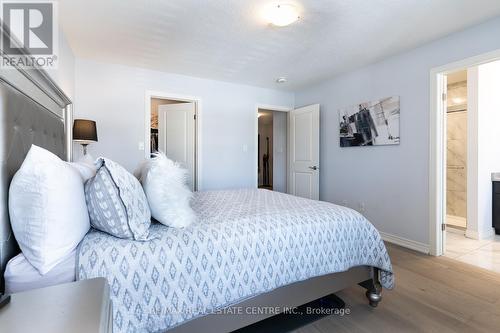 19 - 98 Shoreview Place, Hamilton, ON - Indoor Photo Showing Bedroom