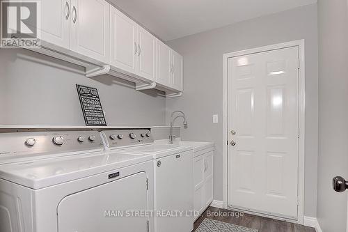 113 Trudeau Drive, Clarington, ON - Indoor Photo Showing Laundry Room