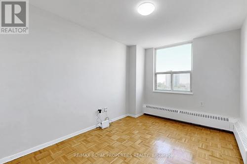 702 - 20 Forest Manor Road, Toronto, ON - Indoor Photo Showing Other Room