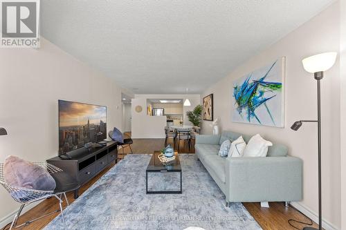 111 - 705 King Street W, Toronto, ON - Indoor Photo Showing Living Room