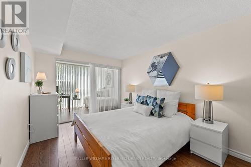 111 - 705 King Street W, Toronto (Niagara), ON - Indoor Photo Showing Bedroom