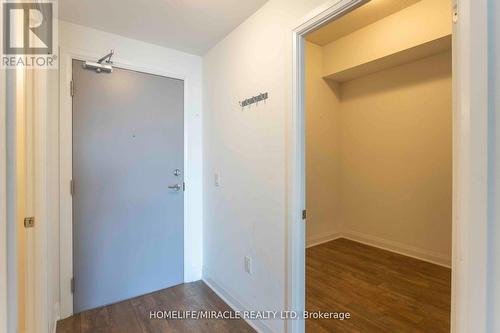 413 - 3220 Sheppard Avenue E, Toronto, ON - Indoor Photo Showing Other Room