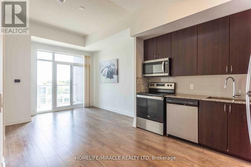 413 - 3220 Sheppard Avenue E, Toronto, ON - Indoor Photo Showing Kitchen