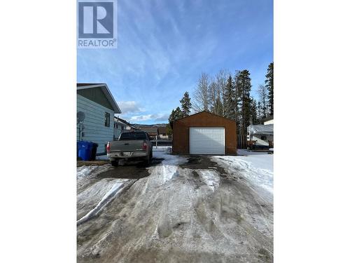 104 Bullmoose Crescent, Tumbler Ridge, BC - Outdoor