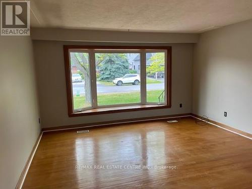 233 Glenholme Avenue, Hamilton, ON - Indoor Photo Showing Other Room