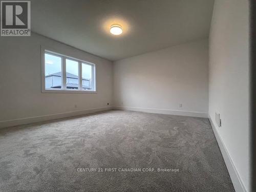 6956 Raleigh Boulevard, London, ON - Indoor Photo Showing Other Room