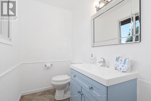 60 Beverley Crescent, Belleville, ON - Indoor Photo Showing Bathroom