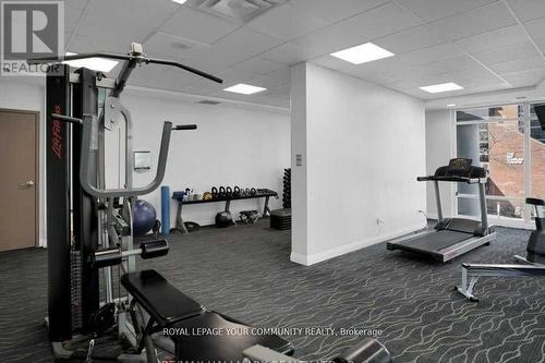 1002 - 1121 Bay Street, Toronto, ON - Indoor Photo Showing Gym Room