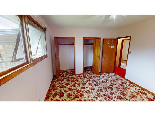842 8Th Avenue, Fernie, BC - Indoor Photo Showing Other Room