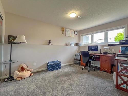 28 Pine Ridge Crescent, Brandon, MB - Indoor Photo Showing Office