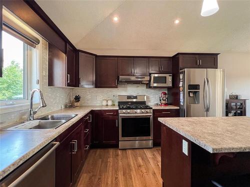 28 Pine Ridge Crescent, Brandon, MB - Indoor Photo Showing Kitchen With Double Sink