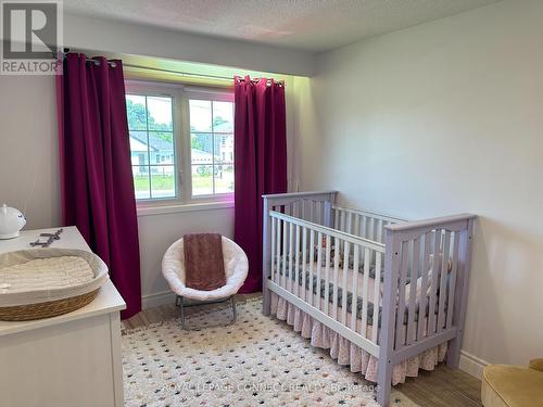 3759 Ellesmere Road, Toronto (Highland Creek), ON - Indoor Photo Showing Bedroom