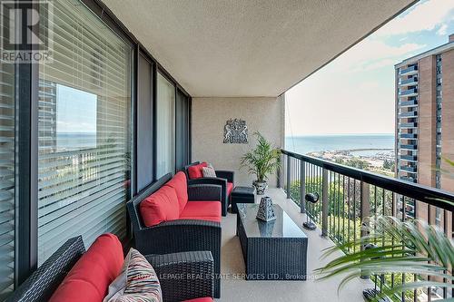 1205 - 2180 Marine Drive, Oakville, ON - Outdoor With Balcony With Exterior