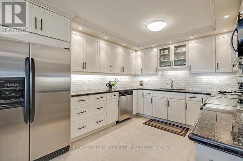 1205 - 2180 Marine Drive, Oakville, ON - Indoor Photo Showing Kitchen With Stainless Steel Kitchen With Upgraded Kitchen