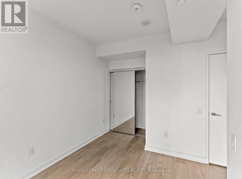 3308 - 3900 Confederation Parkway, Mississauga, ON - Indoor Photo Showing Other Room