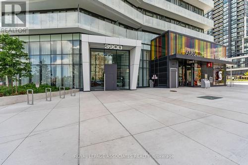 3308 - 3900 Confederation Parkway, Mississauga, ON - Outdoor