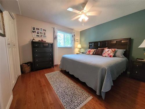 351 Seneca Street, Portage La Prairie, MB - Indoor Photo Showing Bedroom