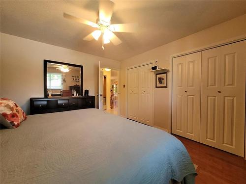 351 Seneca Street, Portage La Prairie, MB - Indoor Photo Showing Bedroom