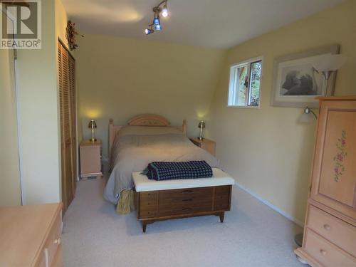 4000 Mountain View Road, Mcbride, BC - Indoor Photo Showing Bedroom