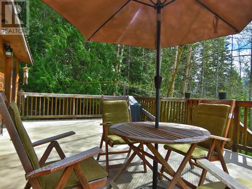 4000 Mountain View Road, Mcbride, BC - Outdoor With Deck Patio Veranda With Exterior