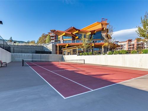 210-3205 Skyview Lane, West Kelowna, BC - Outdoor