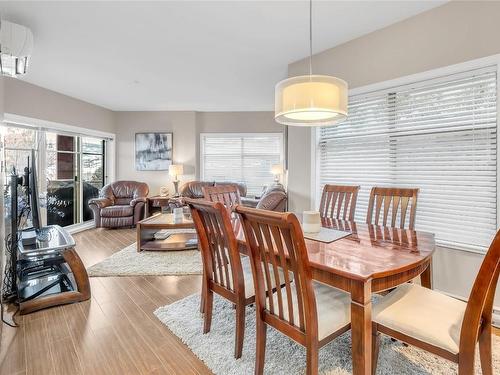 210-3205 Skyview Lane, West Kelowna, BC - Indoor Photo Showing Dining Room