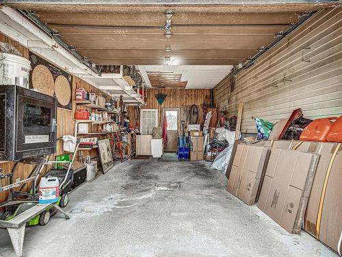 Garage - 1480 Boul. René-Gaultier, Varennes, QC - Indoor Photo Showing Garage