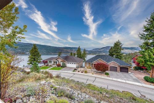 26-40 Kestrel Place, Vernon, BC - Outdoor With Deck Patio Veranda With View