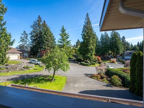 8535 Tribune Terr, North Saanich, BC 