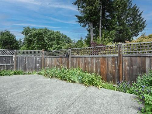 1D-851 5Th St, Courtenay, BC 