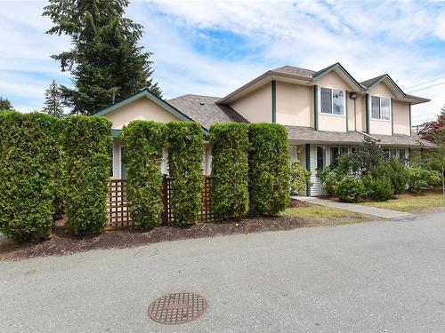 1D-851 5Th St, Courtenay, BC 