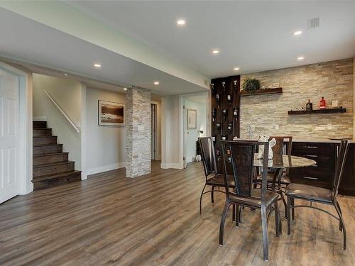 943 Guest Road, West Kelowna, BC - Indoor Photo Showing Dining Room