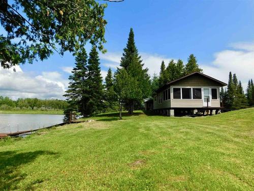 364 Larson Bay Road, Dryden, ON - Outdoor