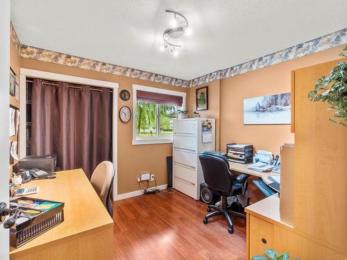 1922 Gardiner Road, Kamloops, BC - Indoor Photo Showing Office