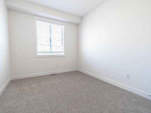 113-8960 Dallas Drive, Kamloops, BC - Indoor Photo Showing Other Room