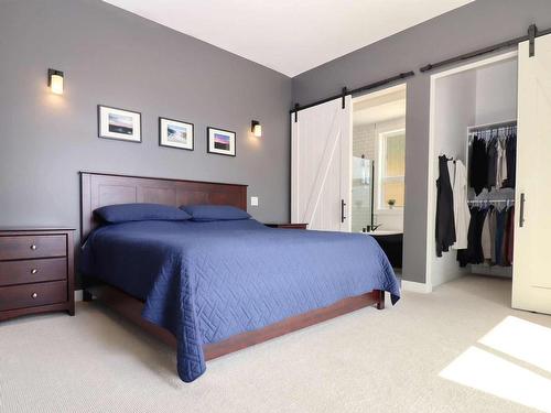 1750 Recline Ridge Road, Out Of District, BC - Indoor Photo Showing Bedroom