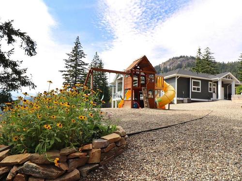 1750 Recline Ridge Road, Out Of District, BC - Outdoor