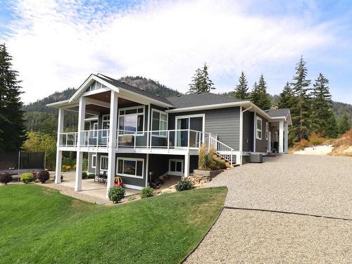 1750 Recline Ridge Road, Out Of District, BC - Outdoor