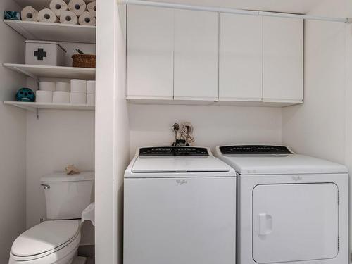 Bathroom - 3562  - 3570 Rue St-Germain, Montréal (Rosemont/La Petite-Patrie), QC - Indoor Photo Showing Laundry Room