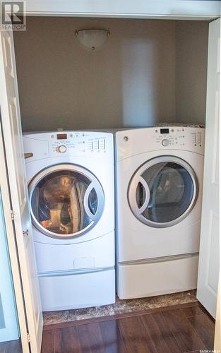 6 Whitley Street, Melfort, SK - Indoor Photo Showing Laundry Room