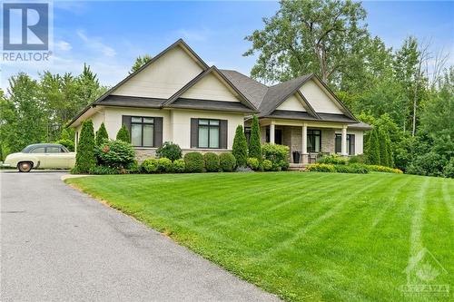 6131 Knights Drive, Manotick, ON - Outdoor With Facade