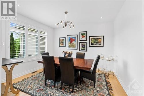 6131 Knights Drive, Manotick, ON - Indoor Photo Showing Dining Room