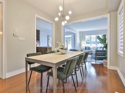 18 Goldthread Terr, Toronto, ON - Indoor Photo Showing Dining Room