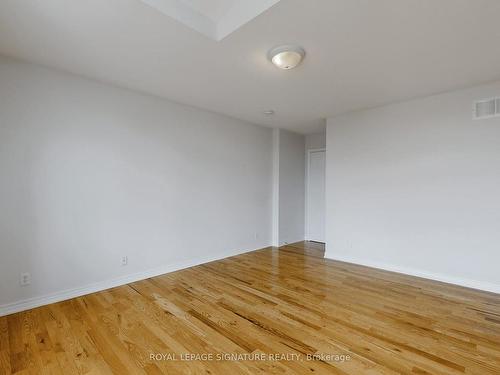 10 Bayfield Dr, Richmond Hill, ON - Indoor Photo Showing Other Room