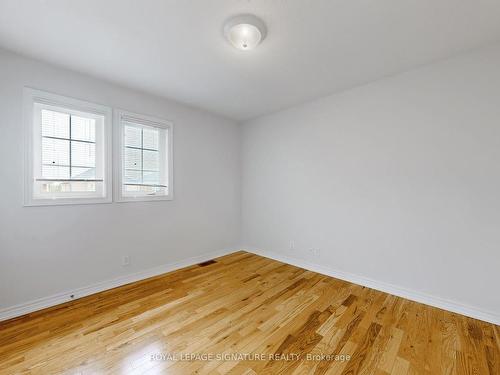 10 Bayfield Dr, Richmond Hill, ON - Indoor Photo Showing Other Room